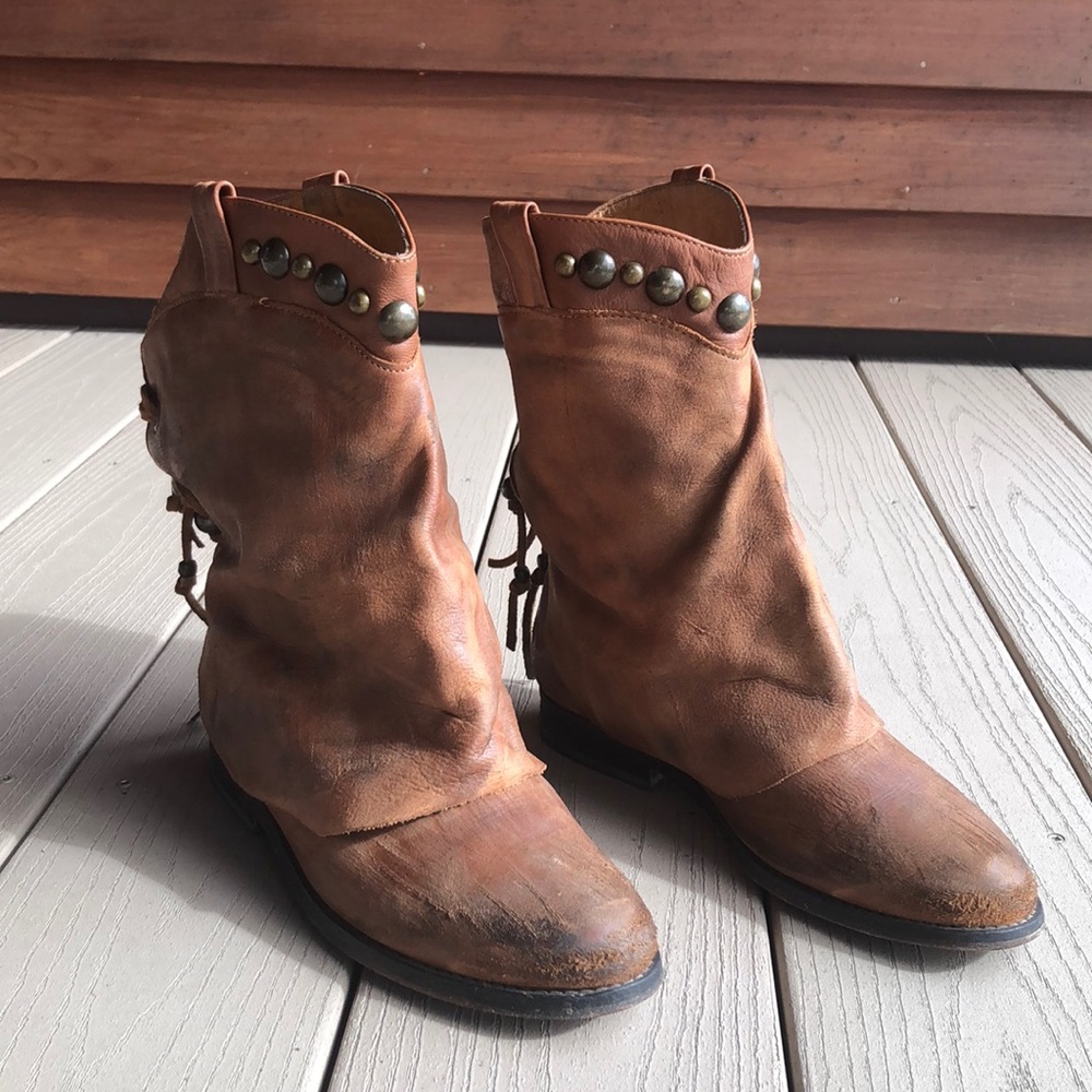 Ladies Boots